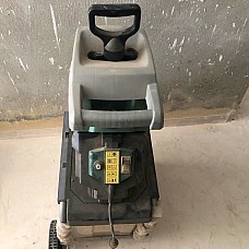 Broyeur de végétaux électrique