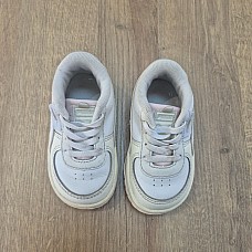 Baskets PUMA bébé pointure 20