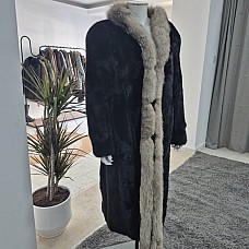 Manteau en fourrure – coupe élégante