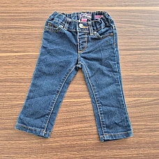 Jean bébé THE CHILDREN’S PLACE – 9–12 mois