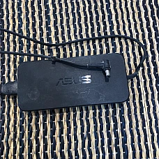 Chargeur ordinateur portable ASUS 19.5V 9.23A original