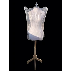 Mannequin femme sur pied en bois